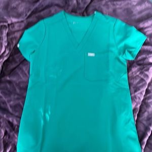 Hunter green Figs scrub top —XXS